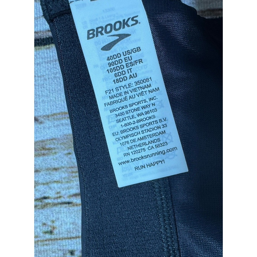 Brooks Women's Drive Convertible Run Sports Bra Color Black 350081001 Size 40DD - Picture 8 of 8